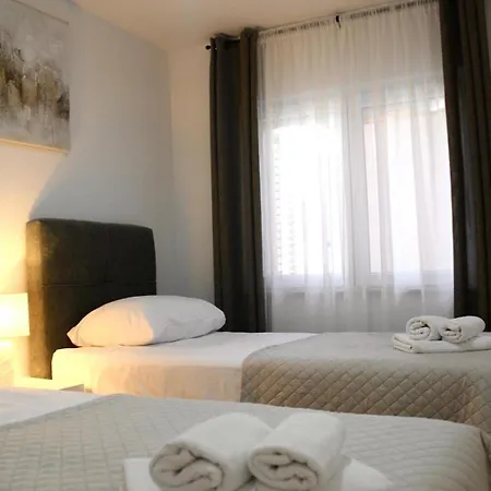 Orange Peaceful Retreat Holiday home Zadar