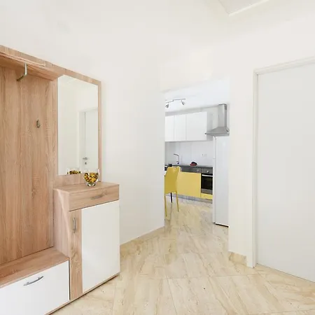 Orange With Heated Pool And Parking Holiday home Zadar