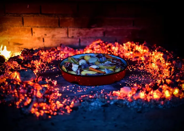 Orange With Heated Pool And Parking Holiday home